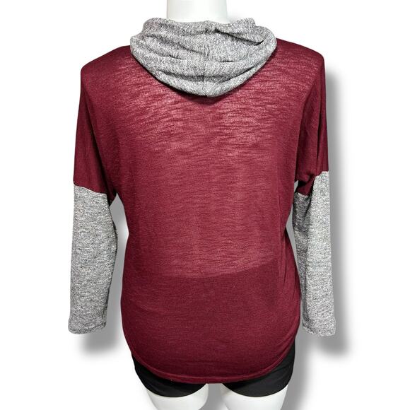 Rue21 Womens Hooded Sweater Pullover Colorblock Long Sleeve Red Gray Large - Picture 3 of 7